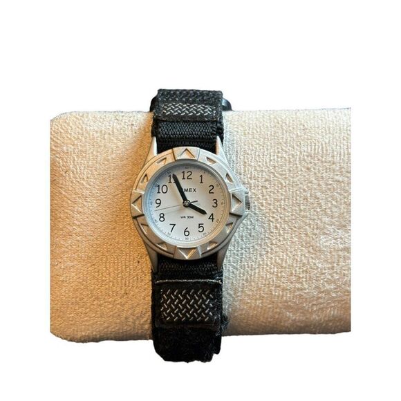 Timex Women's Analog Watch Black Strap White Dial WR 30M 25mm Case - Picture 2 of 9
